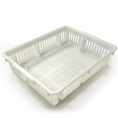 Daggammel kyllingkasse i plast